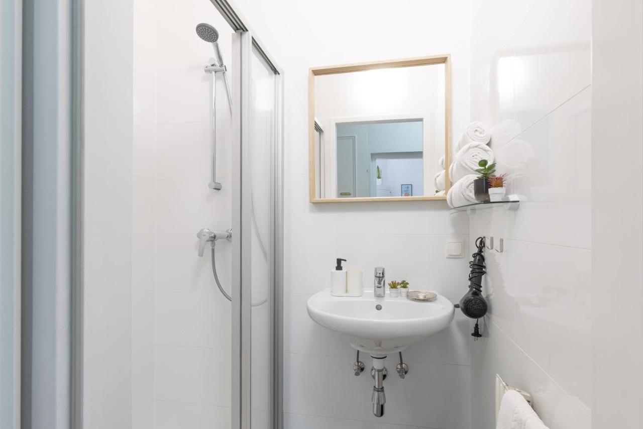 Yeshello Vienna Central Station Apartment Екстер'єр фото